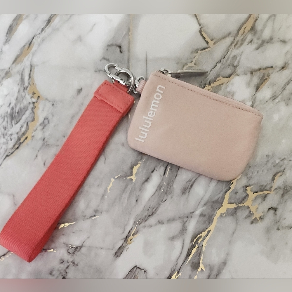 🌷Lululemon Athletica Single Pouch Wristlet - Pink Pearl / Sweet Sorbet🌷